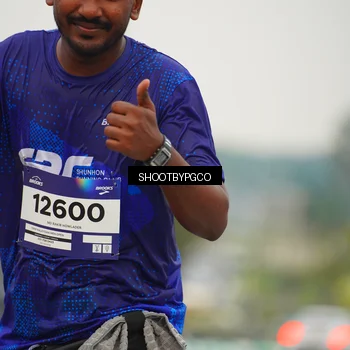 Runner Photo 7435565