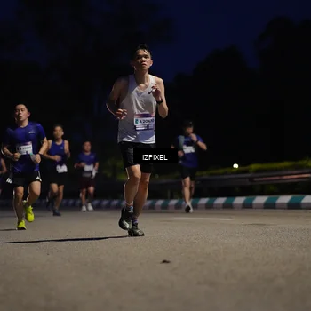 Runner Photo 7435570