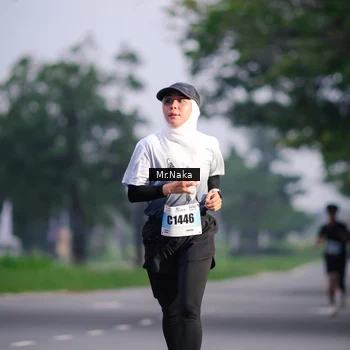 Runner Photo 7435581