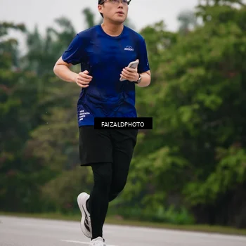 Runner Photo 7435596