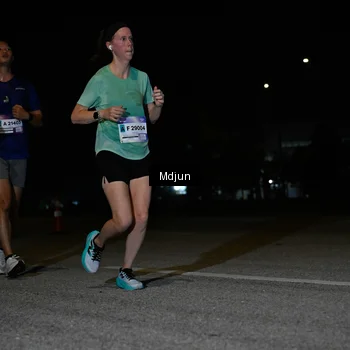 Runner Photo 7435616