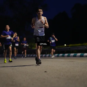 Runner Photo 7435634