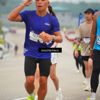 Runner Photo 7435654