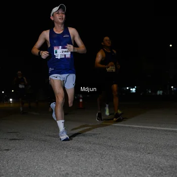 Runner Photo 7435666