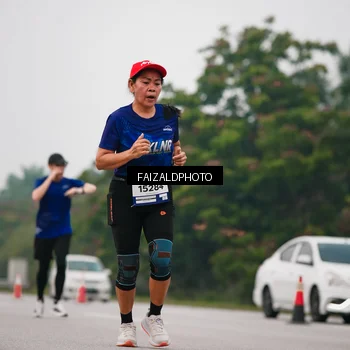 Runner Photo 7435669