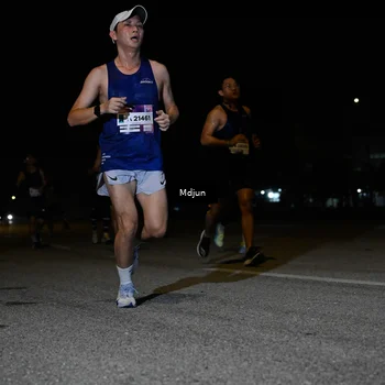 Runner Photo 7435672