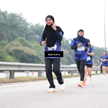 Runner Photo 7435685