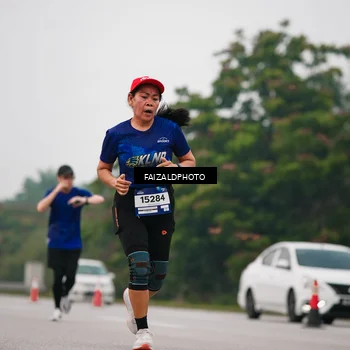 Runner Photo 7435687