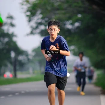 Runner Photo 7435689