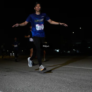Runner Photo 7435726