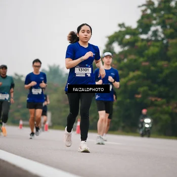 Runner Photo 7435728