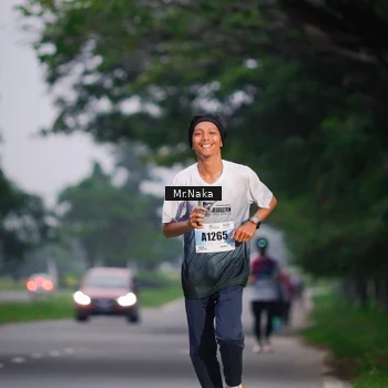 Runner Photo 7435738