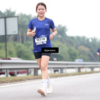 Runner Photo 7435758