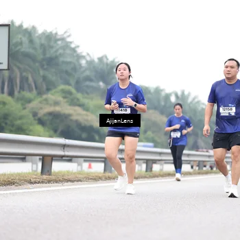 Runner Photo 7435763