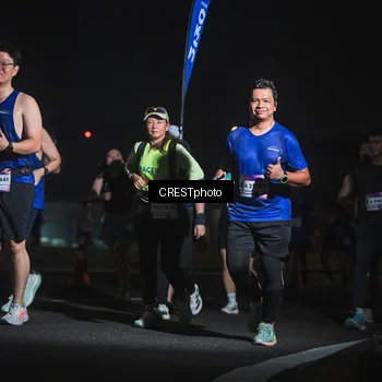 Runner Photo 7435765