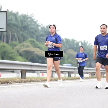 Runner Photo 7435775