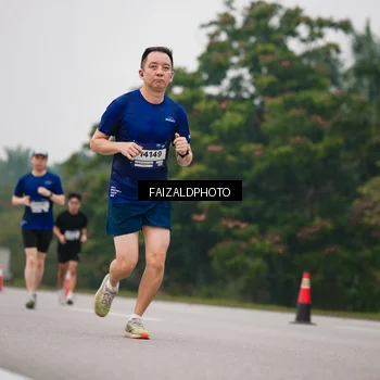 Runner Photo 7435778