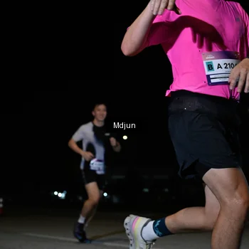 Runner Photo 7435785