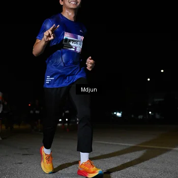 Runner Photo 7435793