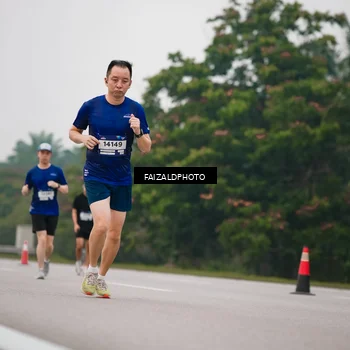 Runner Photo 7435796