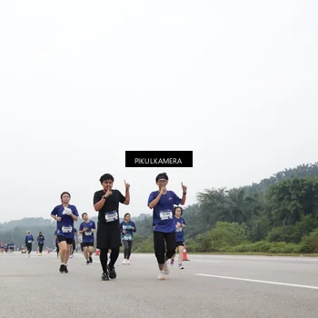Runner Photo 7435830