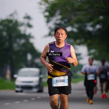 Runner Photo 7435835