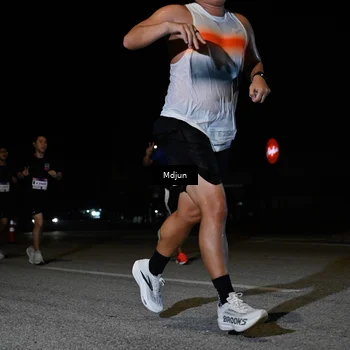 Runner Photo 7435840