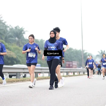 Runner Photo 7435868