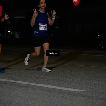 Runner Photo 7435874