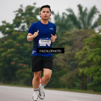 Runner Photo 7435877