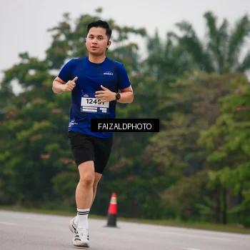 Runner Photo 7435880
