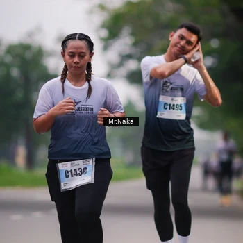 Runner Photo 7435909