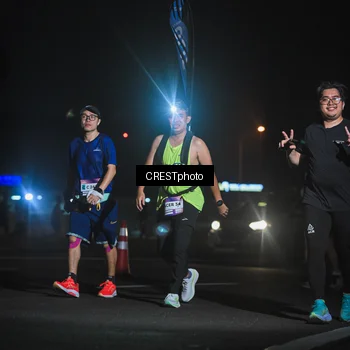 Runner Photo 7435913