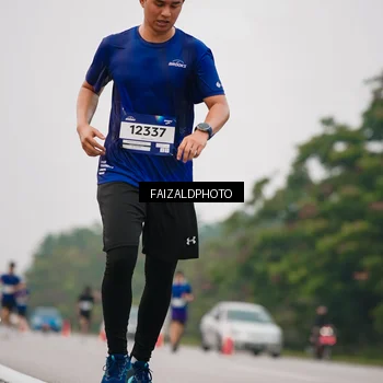 Runner Photo 7435918