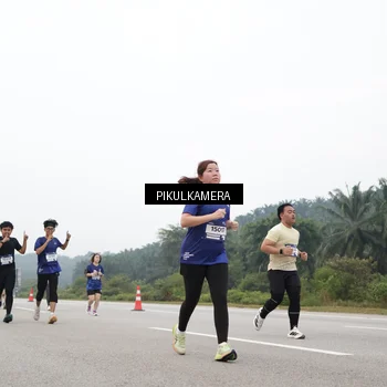 Runner Photo 7435922