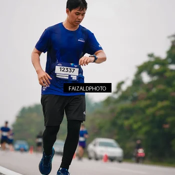 Runner Photo 7435946
