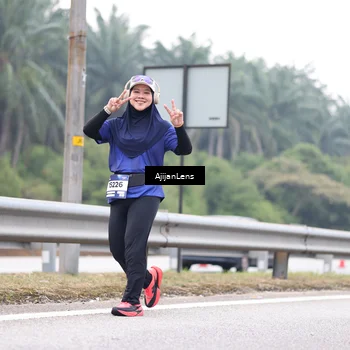 Runner Photo 7435996