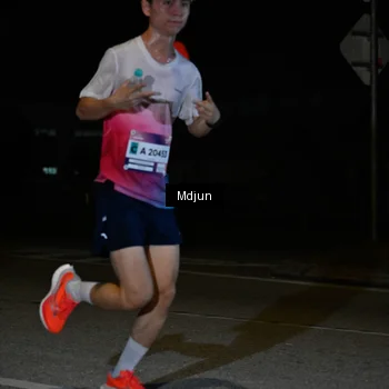 Runner Photo 7436008