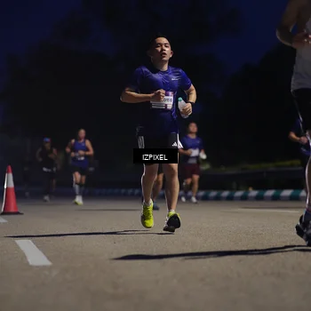 Runner Photo 7436036