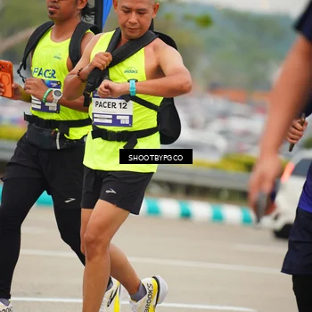 Runner Photo 7436049