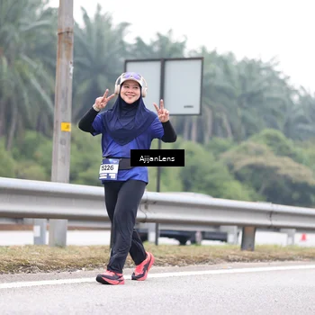 Runner Photo 7436078
