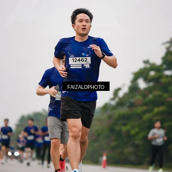 Runner Photo 7436087