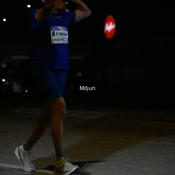 Runner Photo 7436097