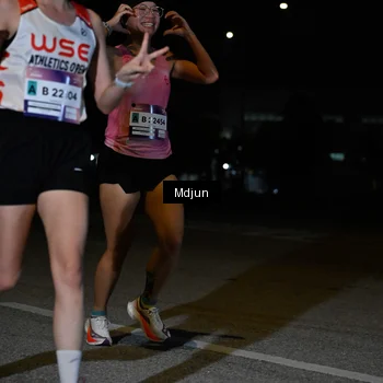 Runner Photo 7436111