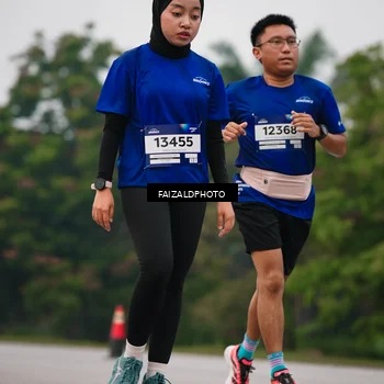Runner Photo 7436119