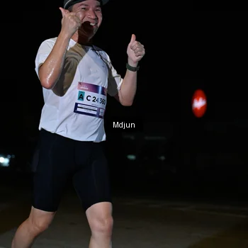 Runner Photo 7436144