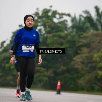 Runner Photo 7436146