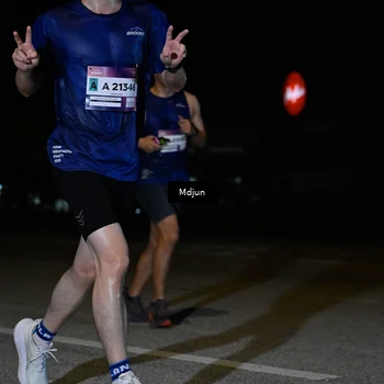 Runner Photo 7436165