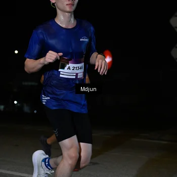 Runner Photo 7436167
