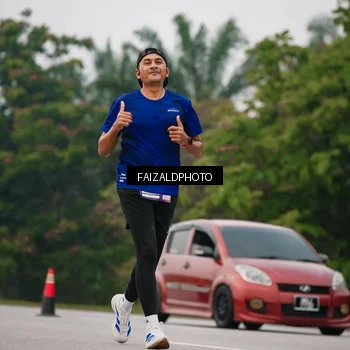 Runner Photo 7436183